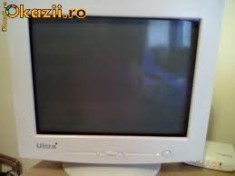 Monitor Ultra CRT 17 foto