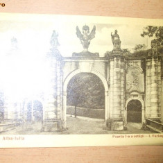 Carte postala Alba - Iulia Poarta I a Cetatii 1935