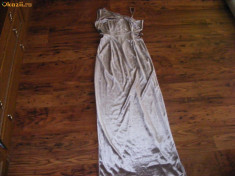 rochie deosebita model- jennifer lopez foto