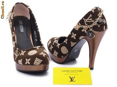 Pantofi dama LOUIS VUITTON foto