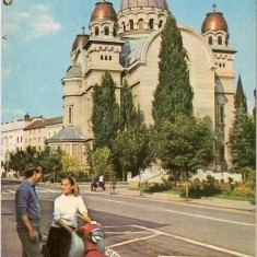 CP199-90 Tg.Mures -Catedrala -(motoscuter) -carte postala, circulata 1978 -starea care se vede