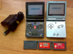 Vand 2 x Gameboy Advance SP (GBA GAME BOY SP) + 4 jocuri foto