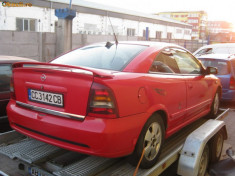 dezmembrez opel astra coupe bertone si hatchback 1.8 si 2.2 foto