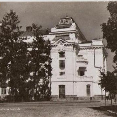 CP202-81 Focsani -Cladirea teatrului -RPR -carte postala, circulata 1961 -starea care se vede