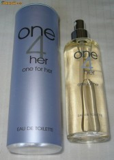 Parfum Apa de toaleta Spray ONE 4 HER 100 ml foto
