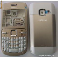 Carcasa rama fata mijloc tastatura taste corp sasiu capac spate baterie acumulator Nokia C3 NOUA Sigilata foto