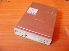 Unitate Floppy 3,5 foto