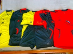 echipament arbitru adidas (6 bluze + sort) foto