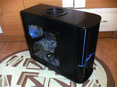 Carcasa Thermaltake Mambo + 2x Antec TriCool Blue LED foto