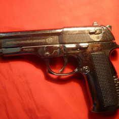 BRICHETA PISTOL METALICA