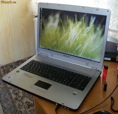 Laptop MEDION MD 97000 ecran de 17&amp;quot;, tv tuner analog si digital incorporat, placa audio 8 ch. etc foto