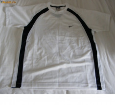 Tricou Nike foto