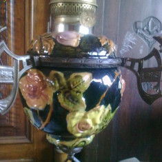 LAMPA DE TAVAN DIN MAJOLICA FOARTE VECHE.