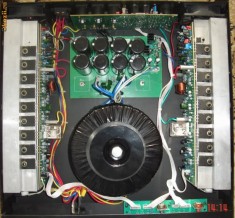 Amplificator de putere BLUE TECH P 2000 foto