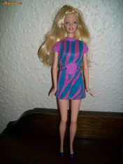 Barbie cu sarafan violet foto