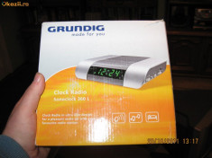 Ceas cu alarma si radio marca Grundig foto