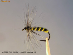 Muste artificiale pt. pescuit - VIESPE GRI SURA - Grey Wasp - Szurke vad darazs foto