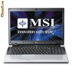 Laptop MSI foto