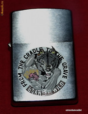 Bricheta ZIPPO &amp;quot;FROM THE CRADLE TO THE GRAVE&amp;quot; Editie Limitata - Originala-Sigilata cu Sigiliu Rosu- foto