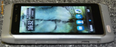 Vand telefon Nokia N8 foto
