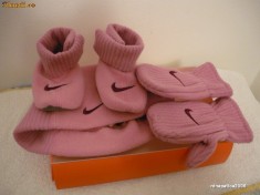 SET NIKE CACIULA+MANUSI+BOTOSEI PT BEBELUSI O R I G I N A L !!! foto