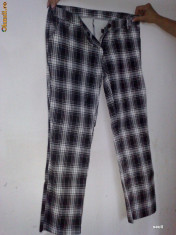 Pantaloni eleganti negru cu alb - ieftini foto