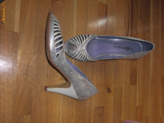 pantofi argintii tango mar 39 foto