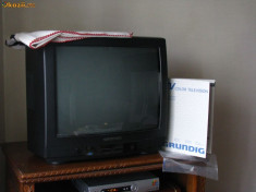 Televizor color Grundig 54 cm - complet foto