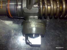 INJECTOARE PD VW/AUDI MOTOR AWX/AVF 131 CAI COD 038 130 073 AR foto
