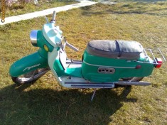 Scuter Manet S100 foto