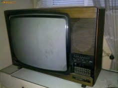 Vand Televizor Cromatic 67 CM diagonala foto