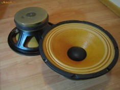 vand doua difuzoare JBL 12&amp;quot; noi. foto