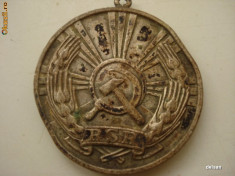 Medalia - PENTRU MERITE DEOSEBITE IN MUNCA foto