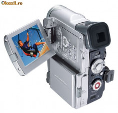 Canon Optura 300 ca nou in cutie cu toate accesoriile foto