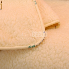 Garnitura de pat 100% din lana,unguresti,Da 2 persoane sau 1 persoana foto