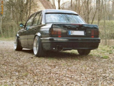 Vand eleron / pleoapa luneta BMW e30 foto