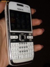 Vand Nokia E72 foto