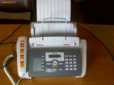 Fax Philips Faxjet 525 cu telefon, viteza modem de 14.4 Kbps, capacitate alimentator documente 100 pagini, memorie fax 150pagini foto