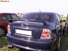 Vand eleron Opel Vectra B sedan HB ver 1 foto