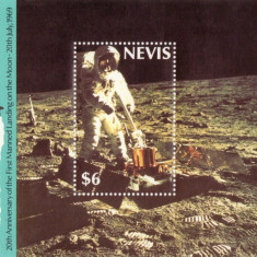 COLITA TIMBRE APOLLO 11 NEVIS1989