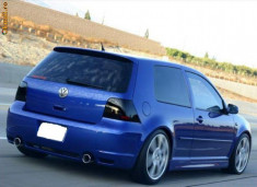 Vand eleron R32 VW Golf 4 foto