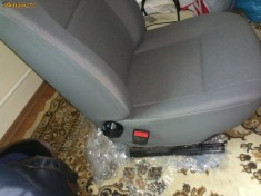 Vand scaun sofer Logan Preferance impecabil!!!! foto