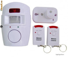 ALARMA wireless cu senzor de miscare, accesare de la distanta, 2 telecomenzi, alimentare pe baterii! foto