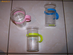 Pahare sticla cu suport prindere din plastic foto