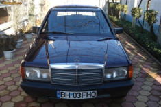 Mercedes 190 w201 dezmembrez foto