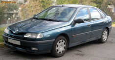 Dezmembrez Renault Laguna 1 an 1994 motor 1.8 benzina preturi bune foto