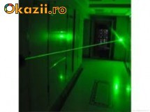 LASER POINTER VERDE 500 mw REALI FOARTE PUTERNIC CU CAP CE OFERA PRIN ROTIRE O PROECTIE 3D IDEAL PT CLUB ,STADION SAU PT A INDICA LA TABLA PT INGINER foto