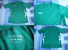 tricou fotbal original Umbro foto