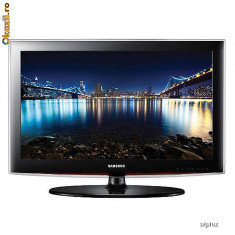 Televizor LCD Samsung 19 D450 diagonala 48cm foto