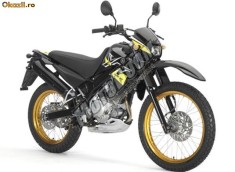 Dezmembrez... Piese Yamaha XT 125 R ..2007 foto